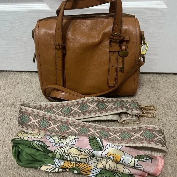 Fossil Carlie Leather Camel Satchel Handbag, used once